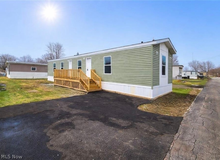 44 Eddy Road Property Photo 2