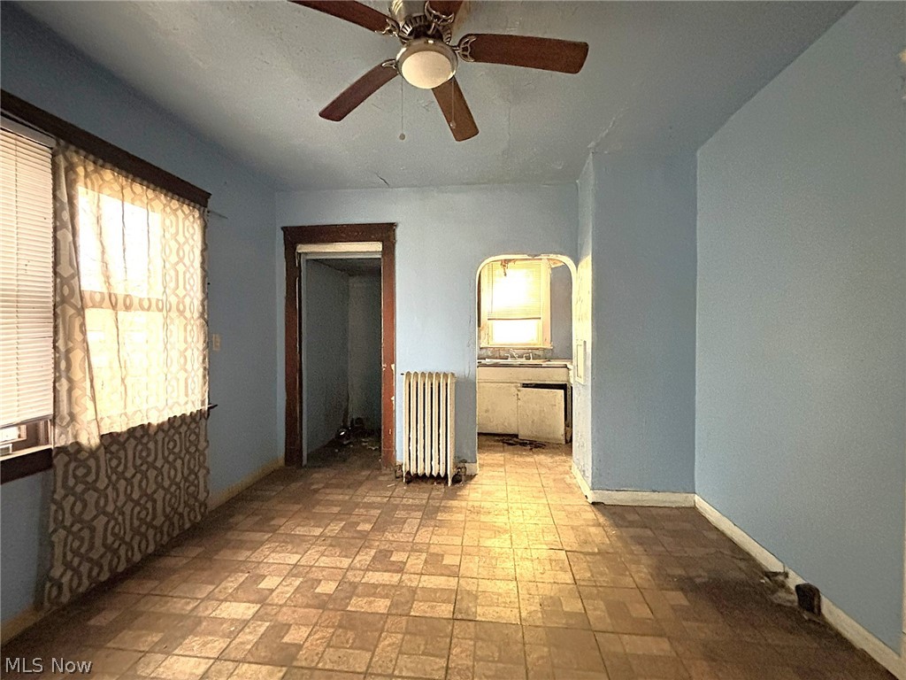 4225 E 128th Street Property Photo 3