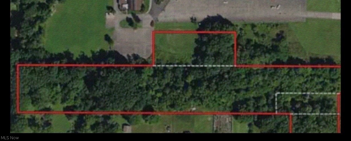 902 S Meridian Road Property Photo 3