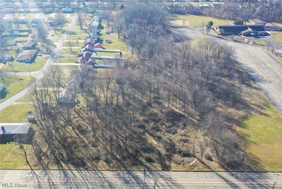 902 S Meridian Road Property Photo 8