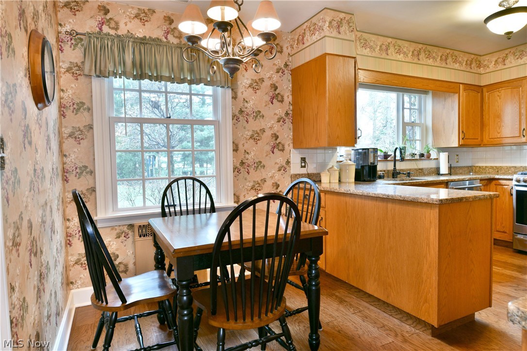 641 Fairway Drive Ne Property Photo 12