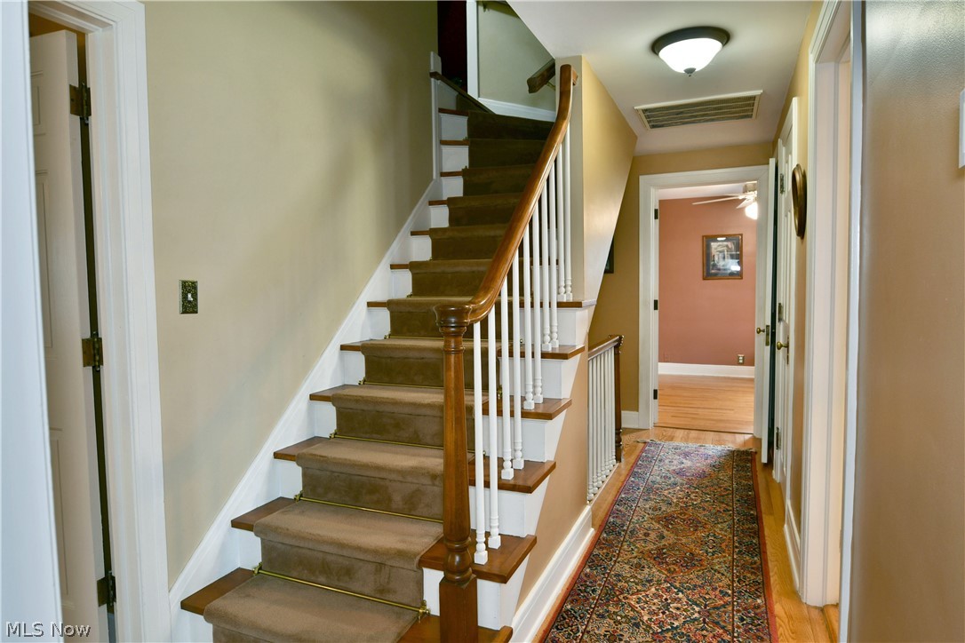 641 Fairway Drive Ne Property Photo 34