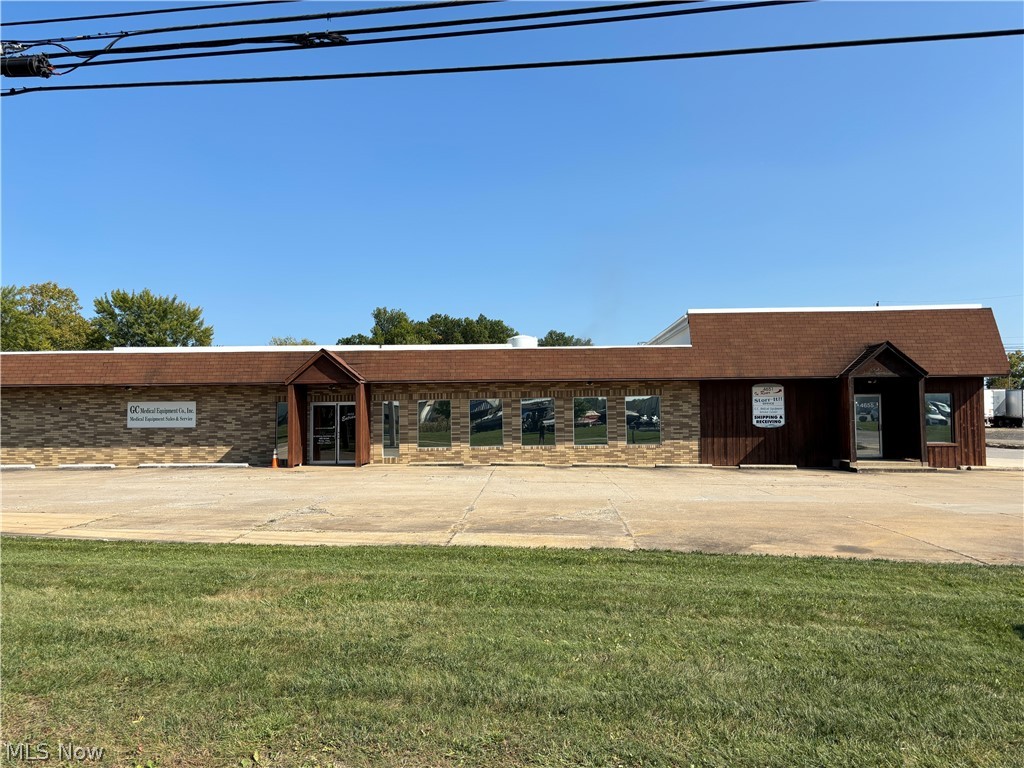 4651 State Road Property Photo 1