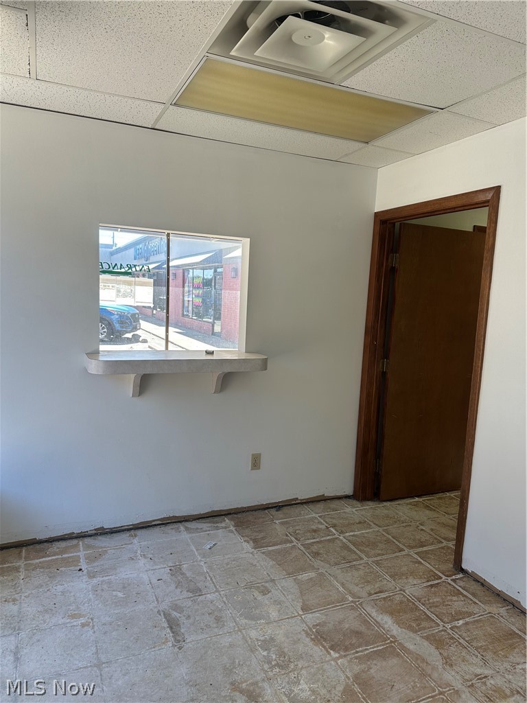 1140 W Pleasant Valley Road Property Photo 6