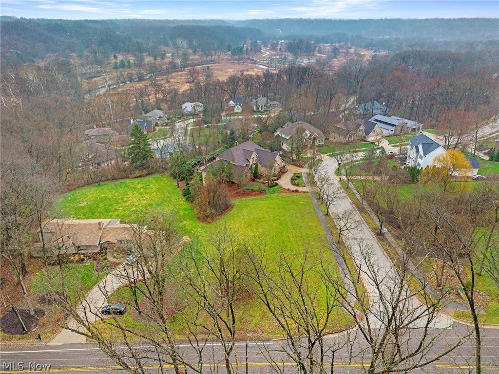 1245 Riverwoods Dr Property Photo 4