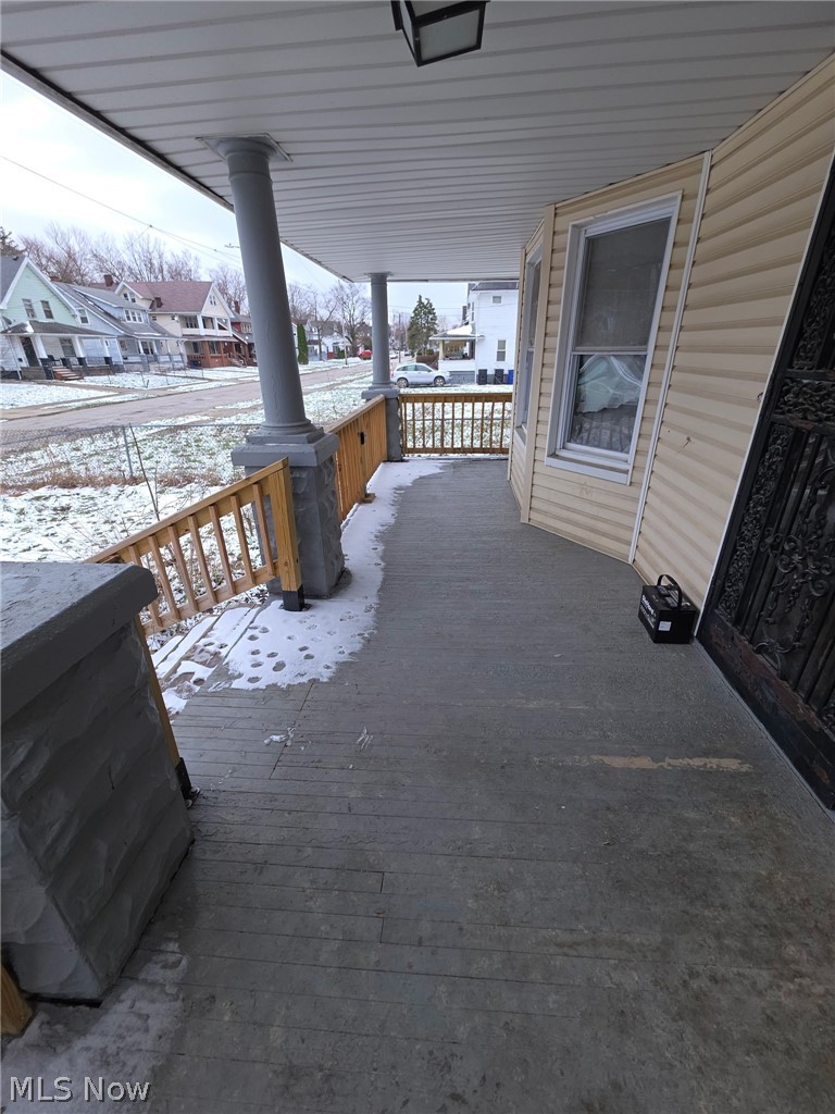 4230 E 126th Street Property Photo 4