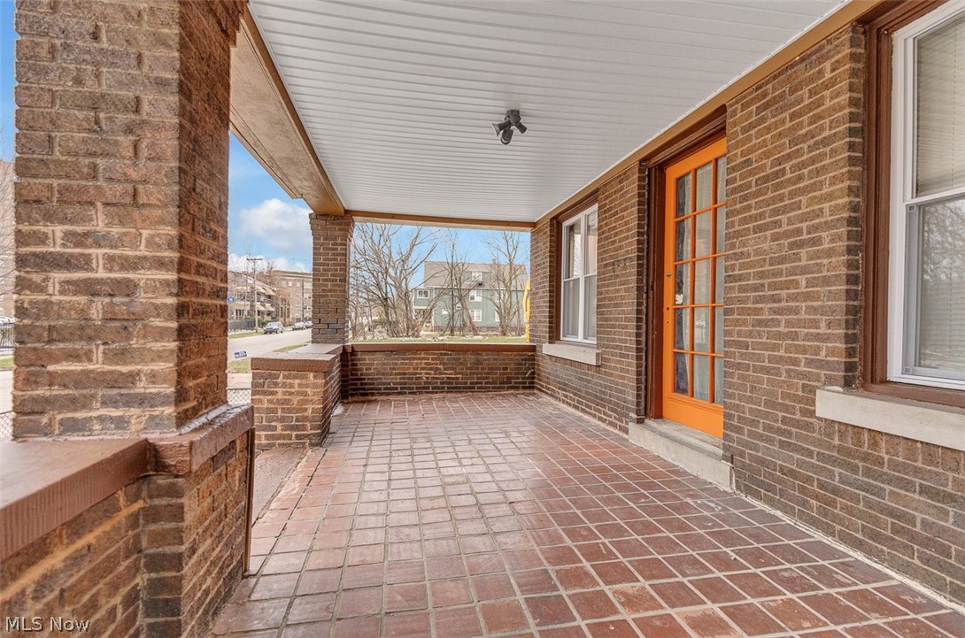 1470 Ansel Property Photo 4