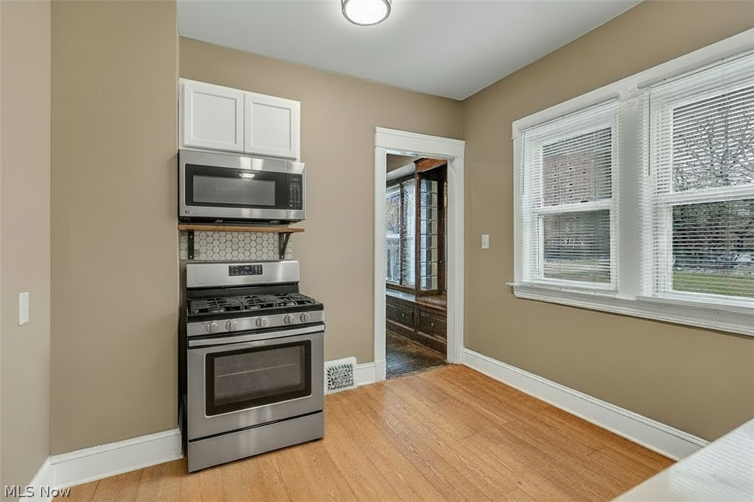 1470 Ansel Property Photo 8