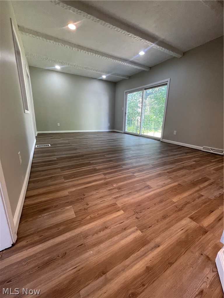 1663 Lyndhurst Property Photo 19