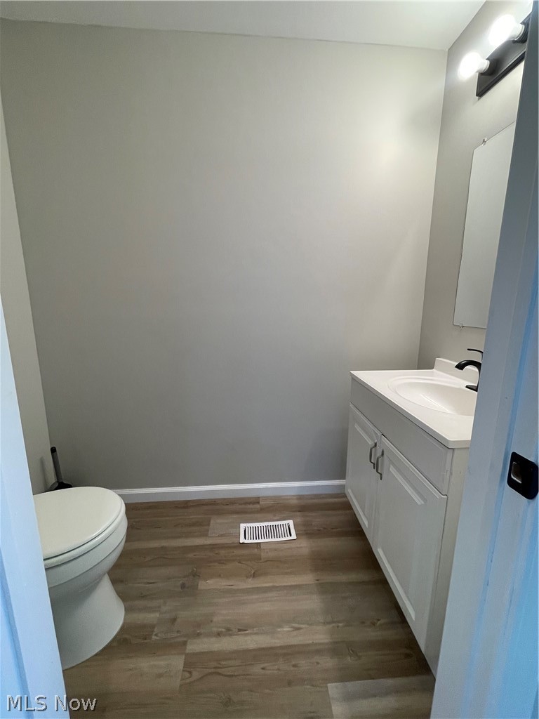 1663 Lyndhurst Property Photo 24