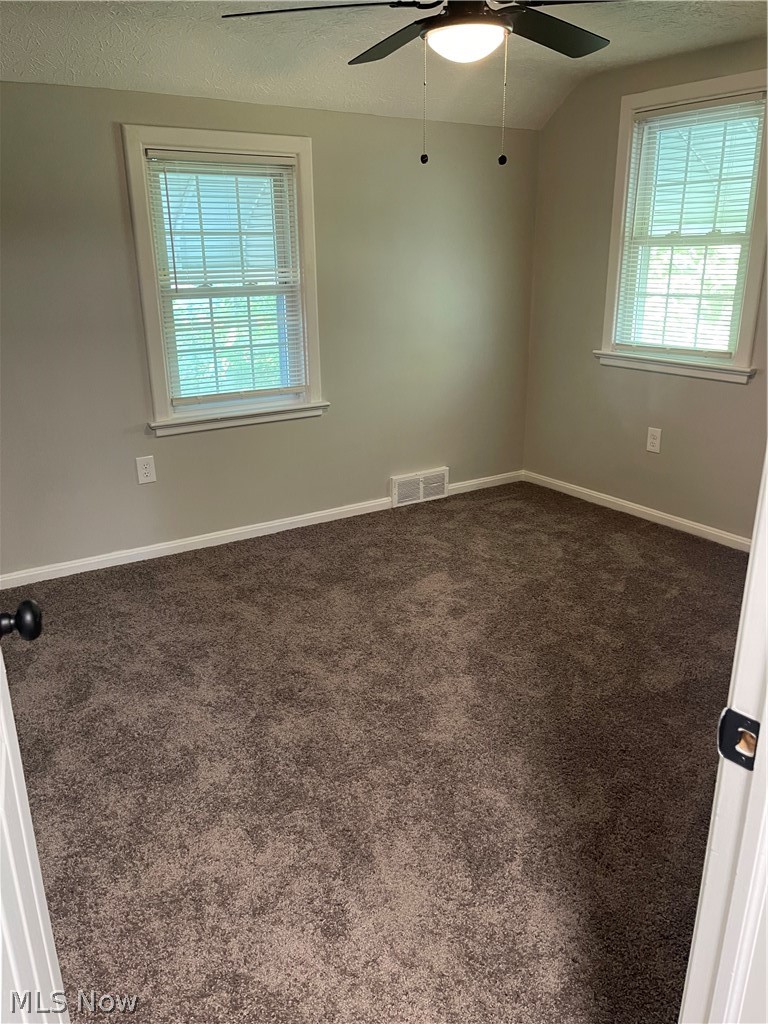 1663 Lyndhurst Property Photo 32