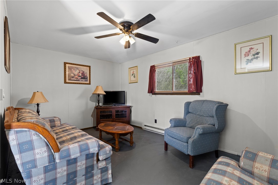 6 Frontage Property Photo 17