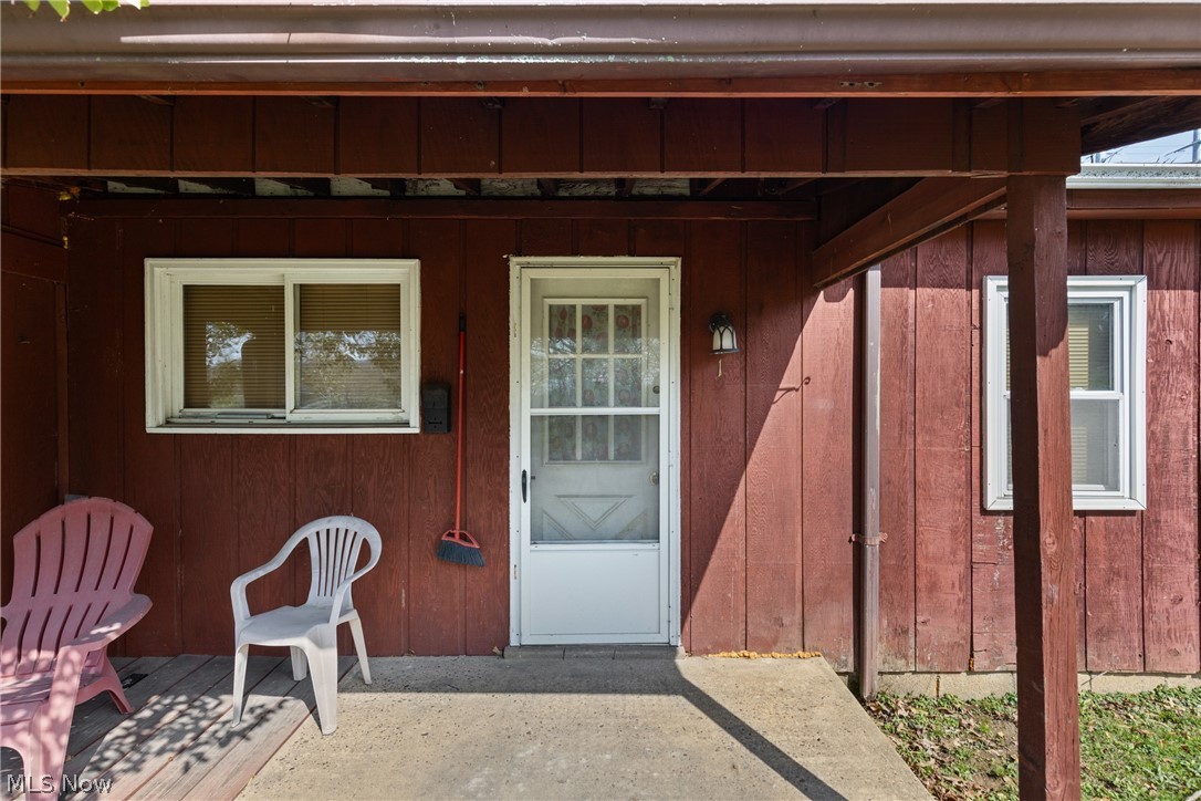 6 Frontage Property Photo 32