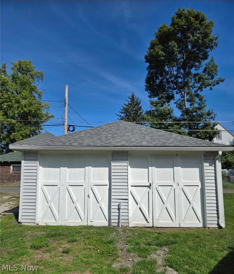 1733 E 47th Street Property Photo 21