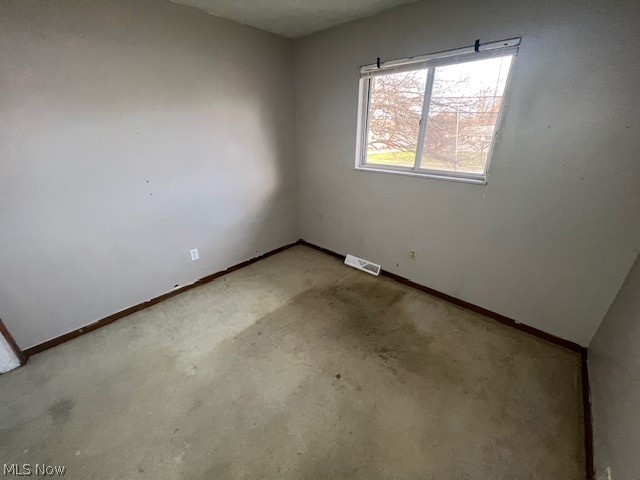982 Hadcock Road Property Photo 10