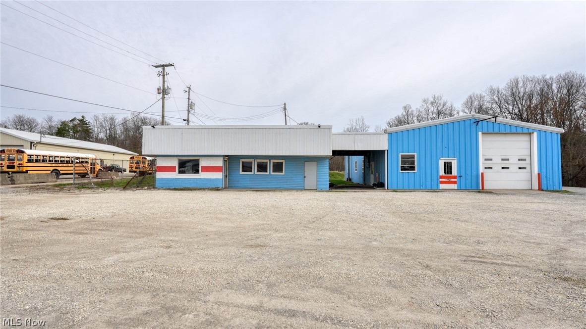 11445 East Pike Property Photo 1