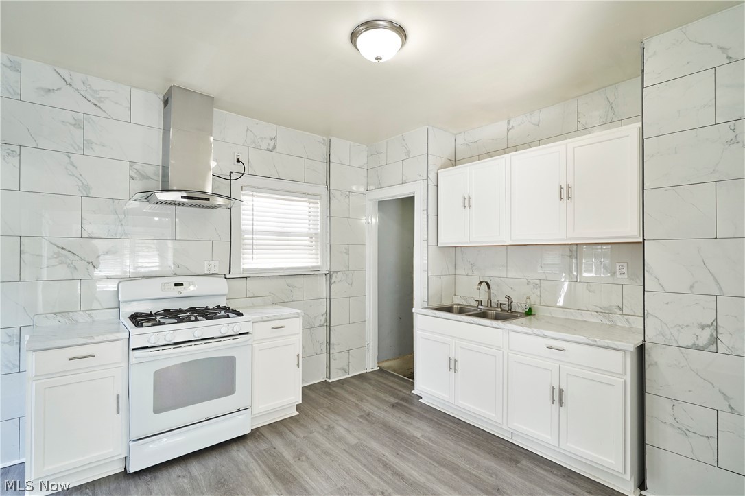 2154 12th Street Sw Property Photo 5