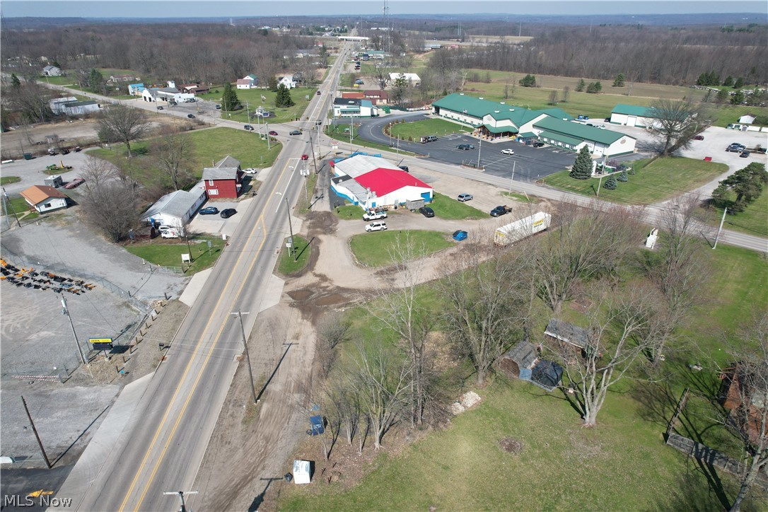 6792 Tallmadge Road Property Photo 4