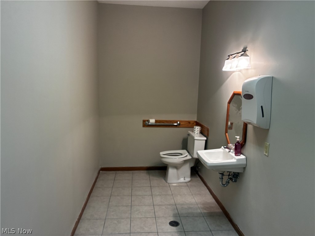 1777 State Route 83 Property Photo 18