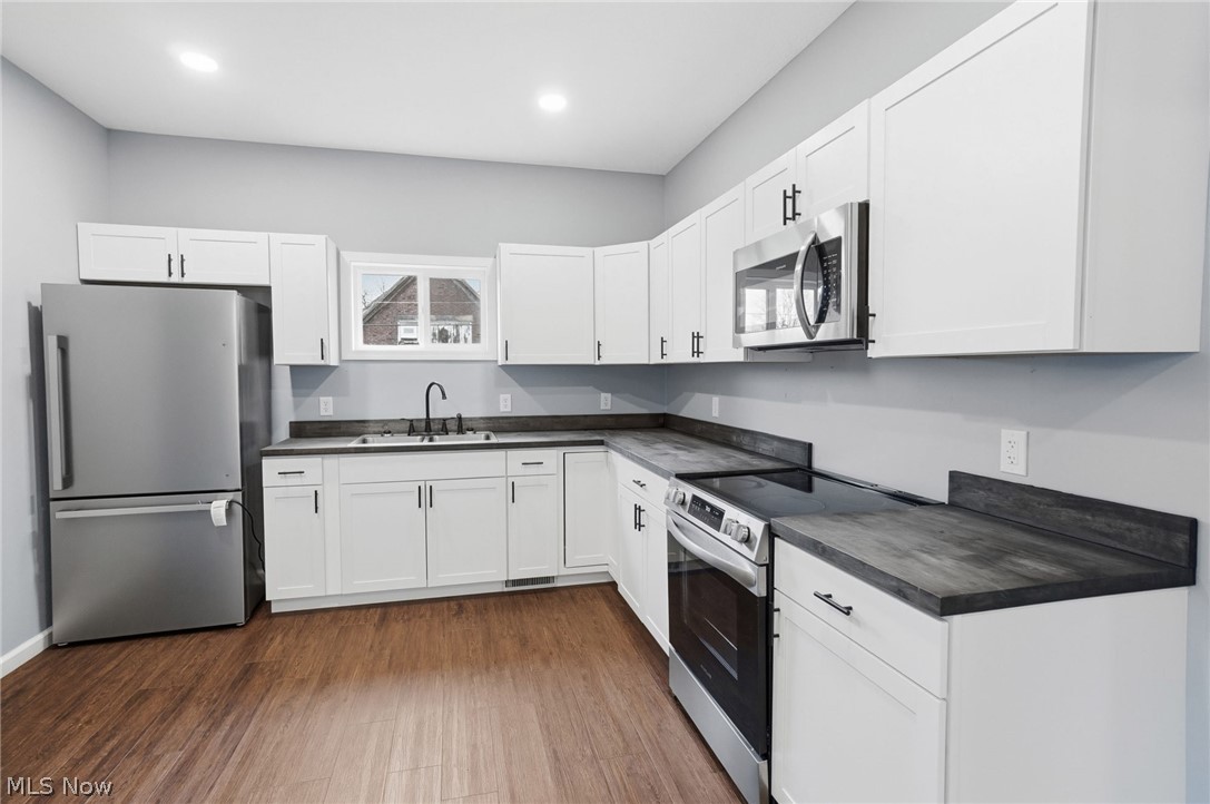 900 S Seneca Avenue Property Photo 19