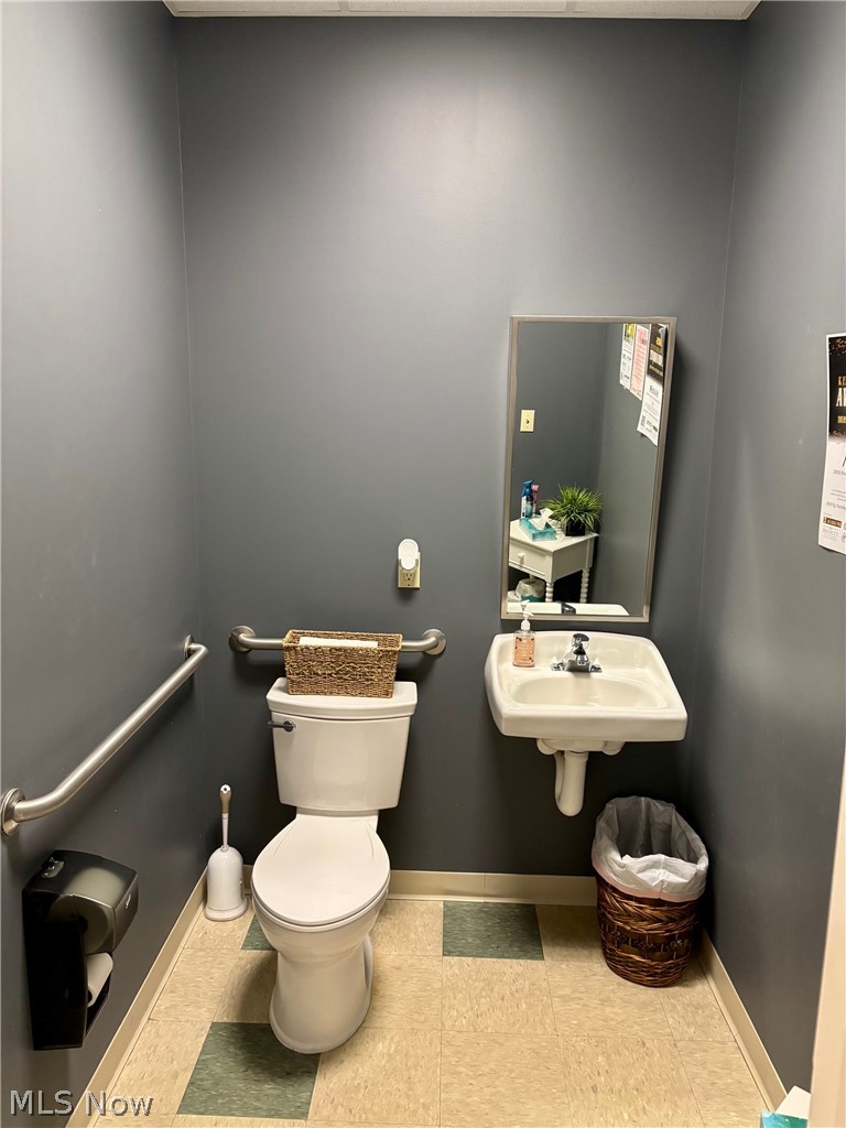 18318 Pearl Road Property Photo 29