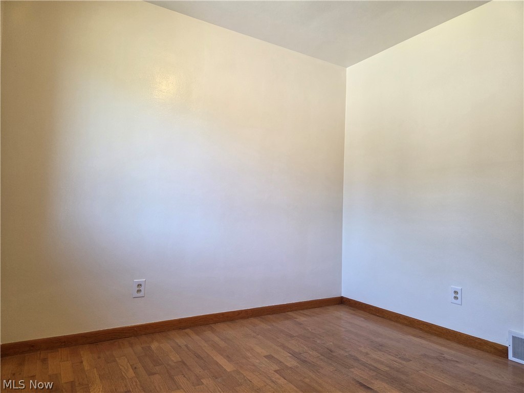 238 Meadowbrook Drive Property Photo 17