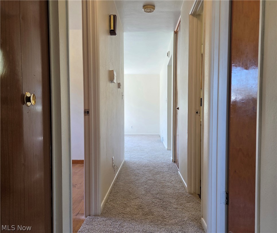 238 Meadowbrook Drive Property Photo 28