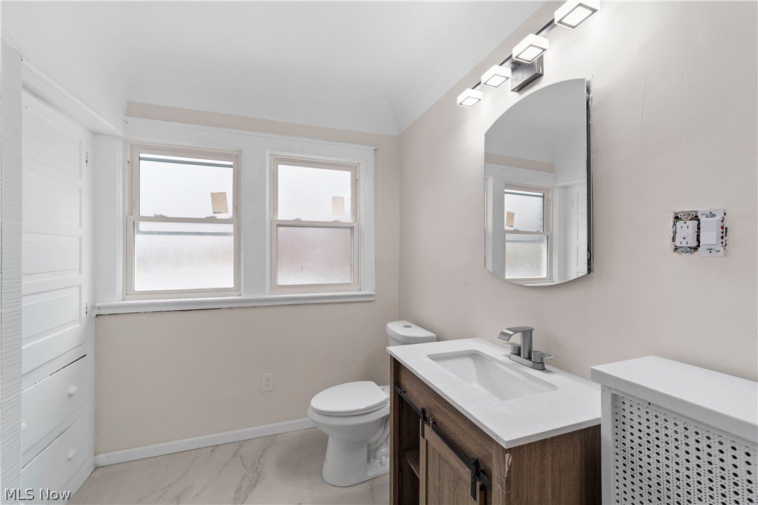 867 East Blvd Property Photo 20