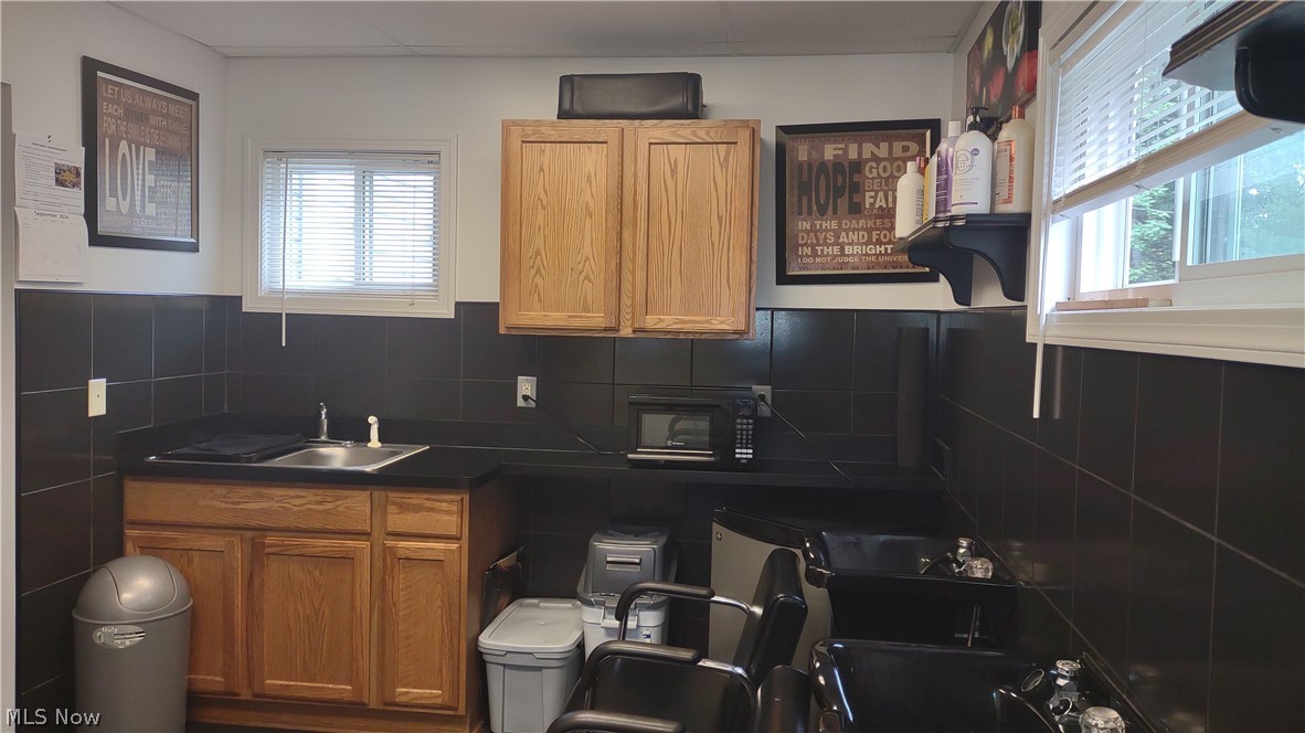 539 East Avenue Property Photo 4