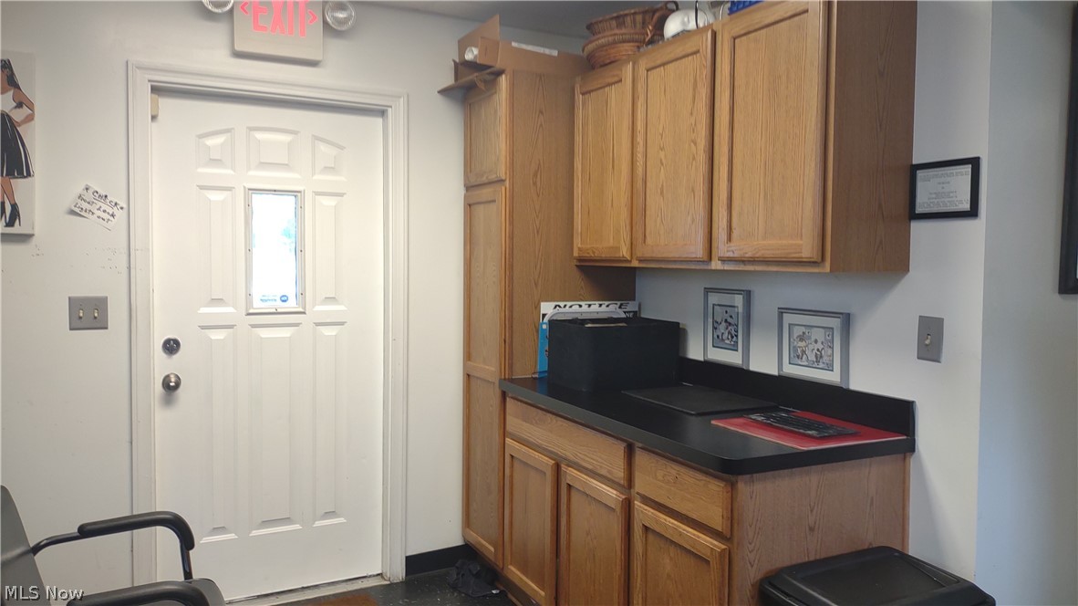539 East Avenue Property Photo 5