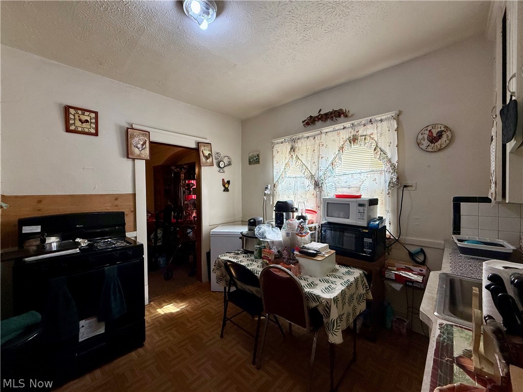 412 E 146th Street Property Photo 11