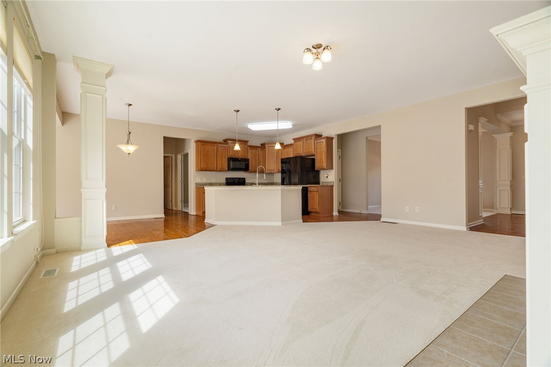 3196 Dunstone Circle Property Photo 9