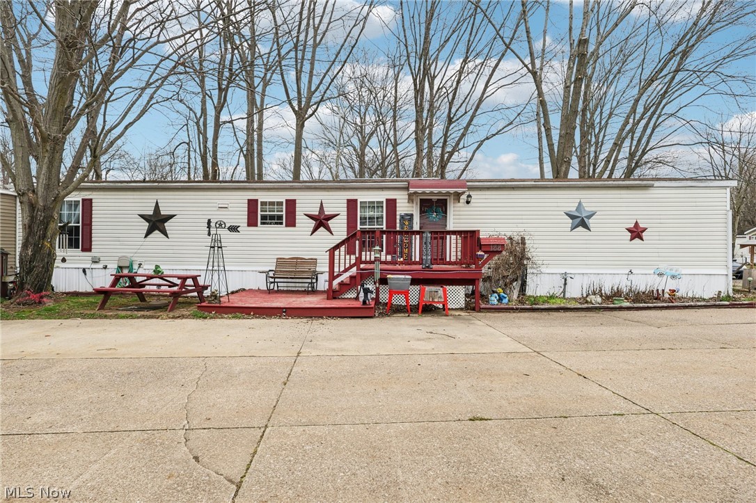 188 Paradise Boulevard Property Photo 1