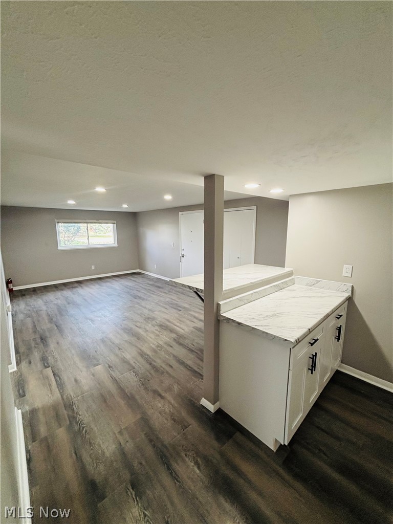 21045 Southbend Circle 2 Property Photo 5