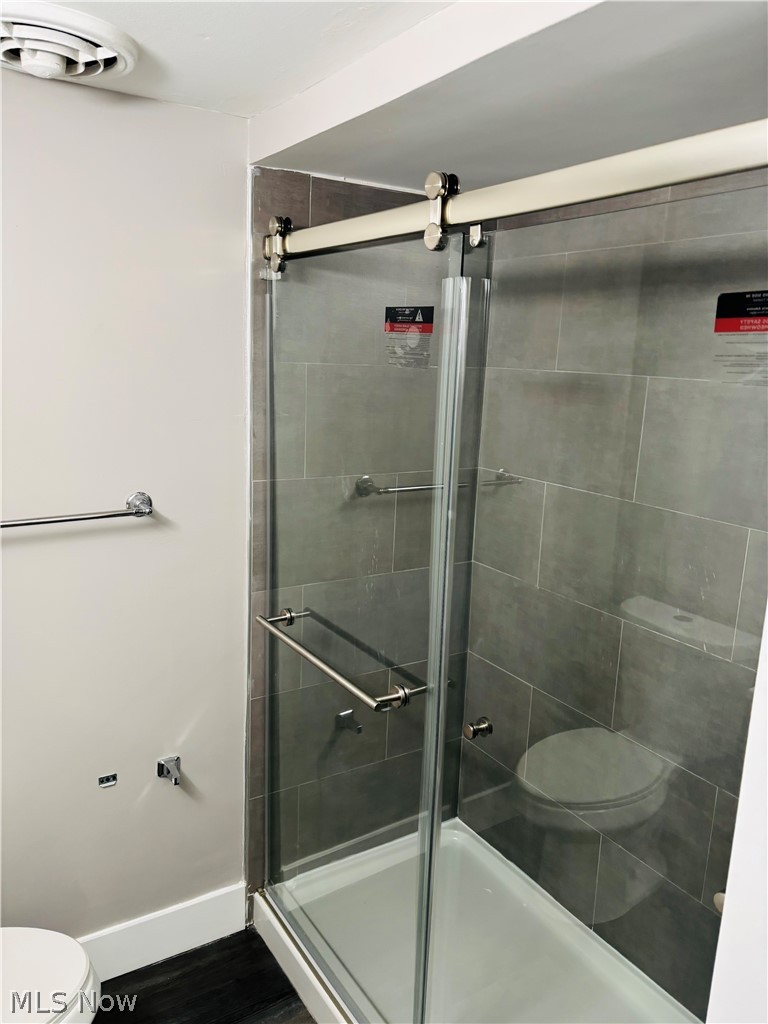 21045 Southbend Circle 2 Property Photo 8