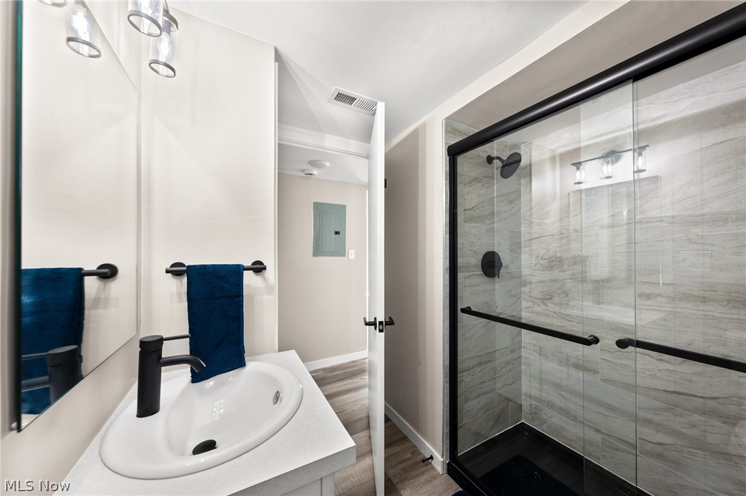 21045 Southbend Circle 8 Property Photo 13