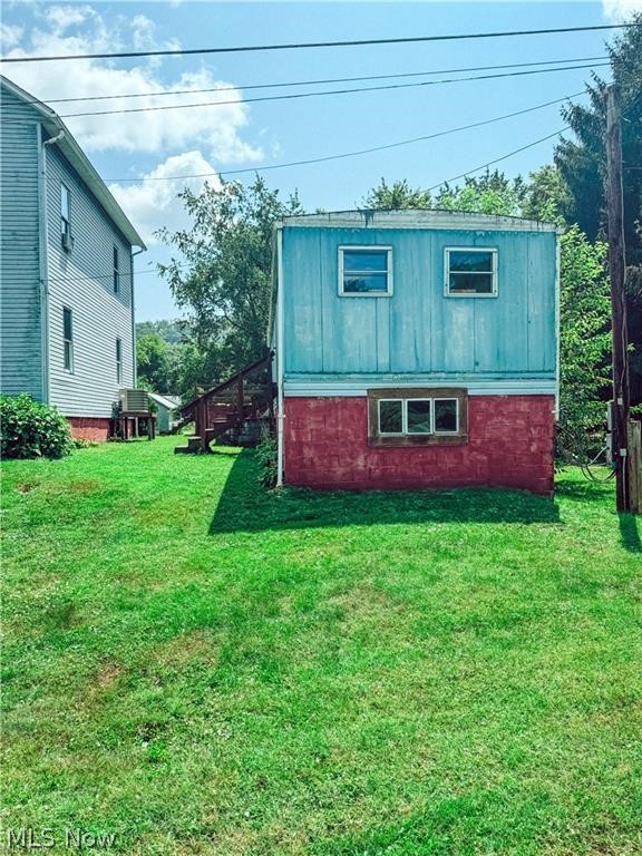122 3rd Street Property Photo 7