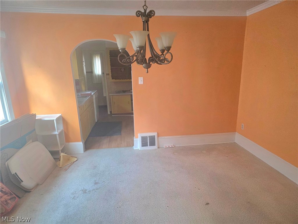 646 Columbia Avenue Property Photo 5