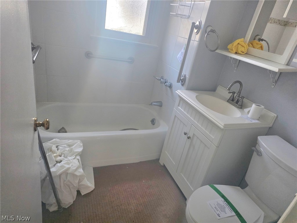 646 Columbia Avenue Property Photo 7