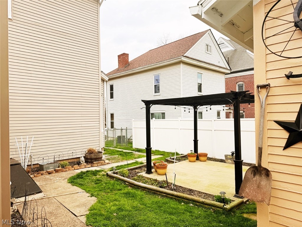 413 Bennett Street Property Photo 23