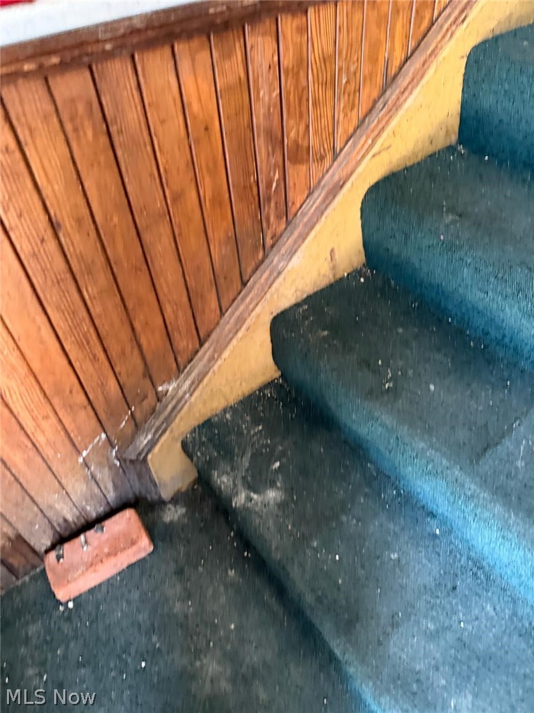 10515 Helena Avenue Property Photo 6