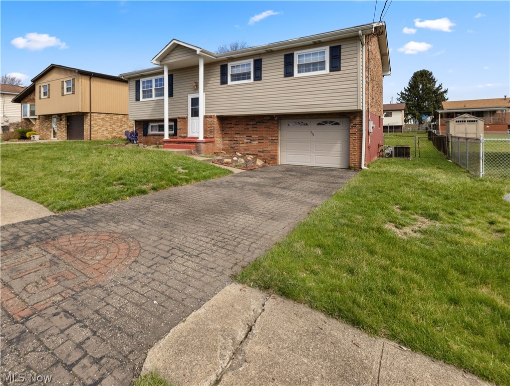 115 Arena Drive Property Photo 2