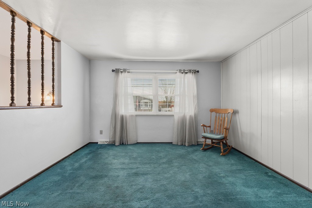 115 Arena Drive Property Photo 4