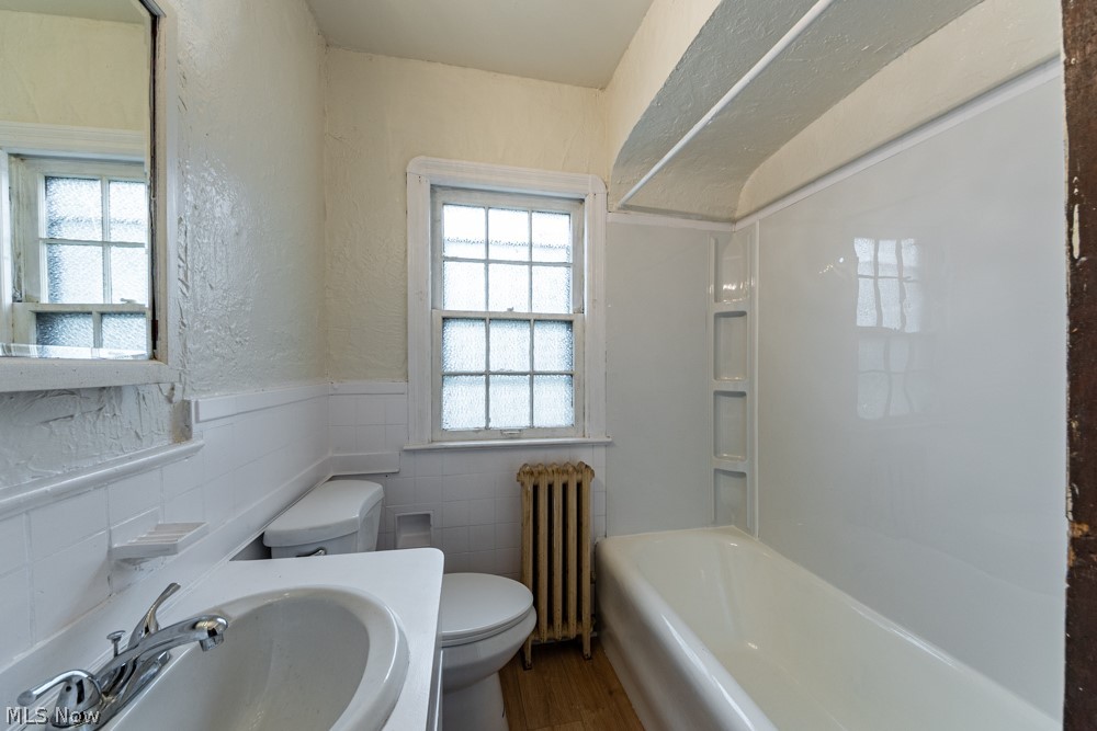 18405 Newell Road Property Photo 8