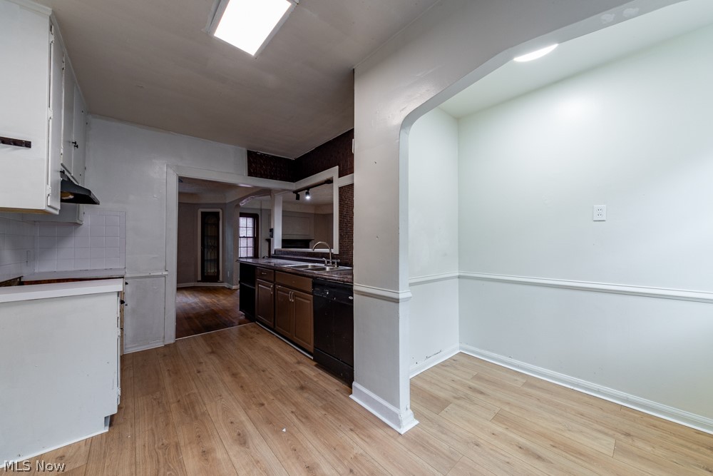18405 Newell Road Property Photo 30