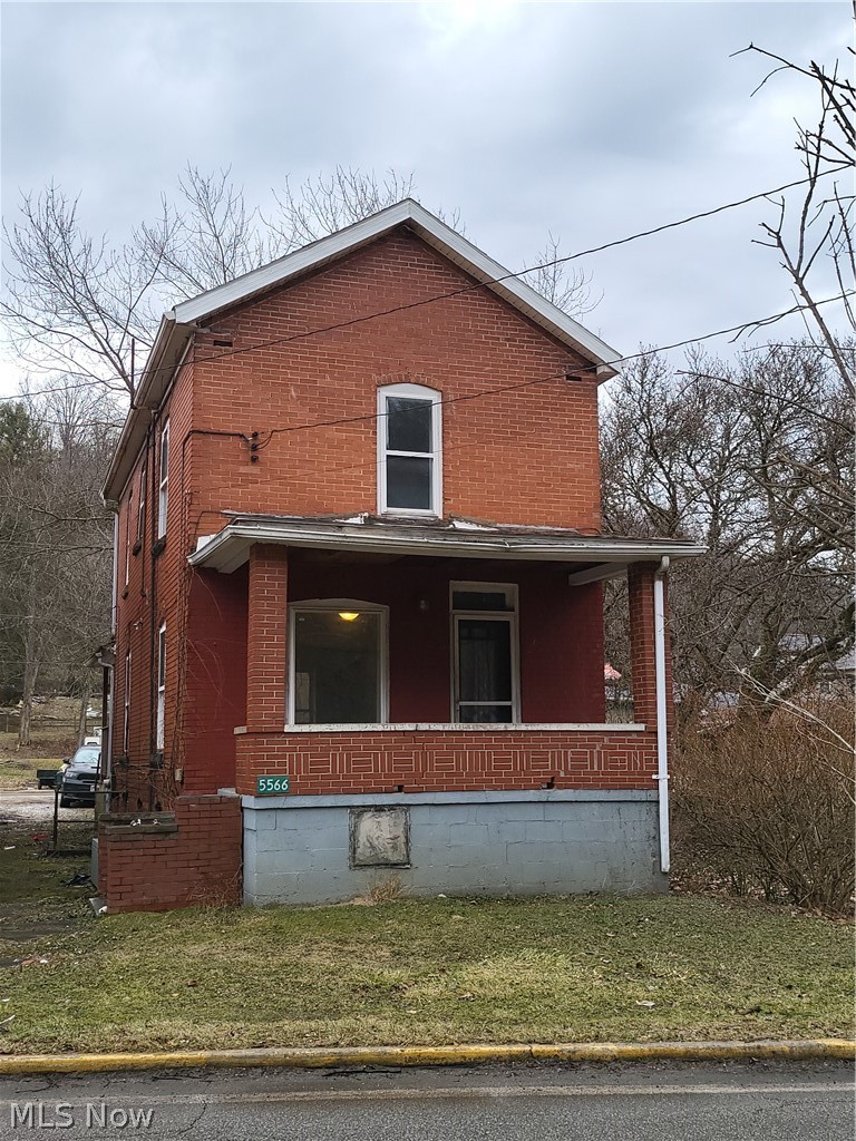 5566 State Route 152 Property Photo 1