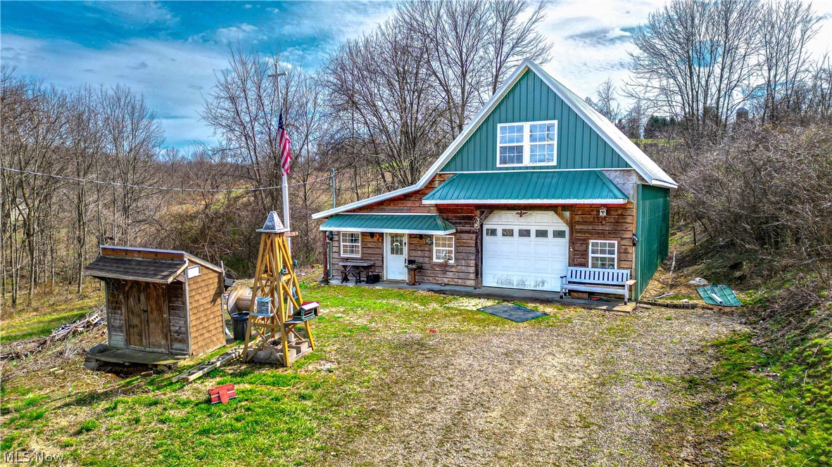9520 Mcglade School Road Property Photo 2