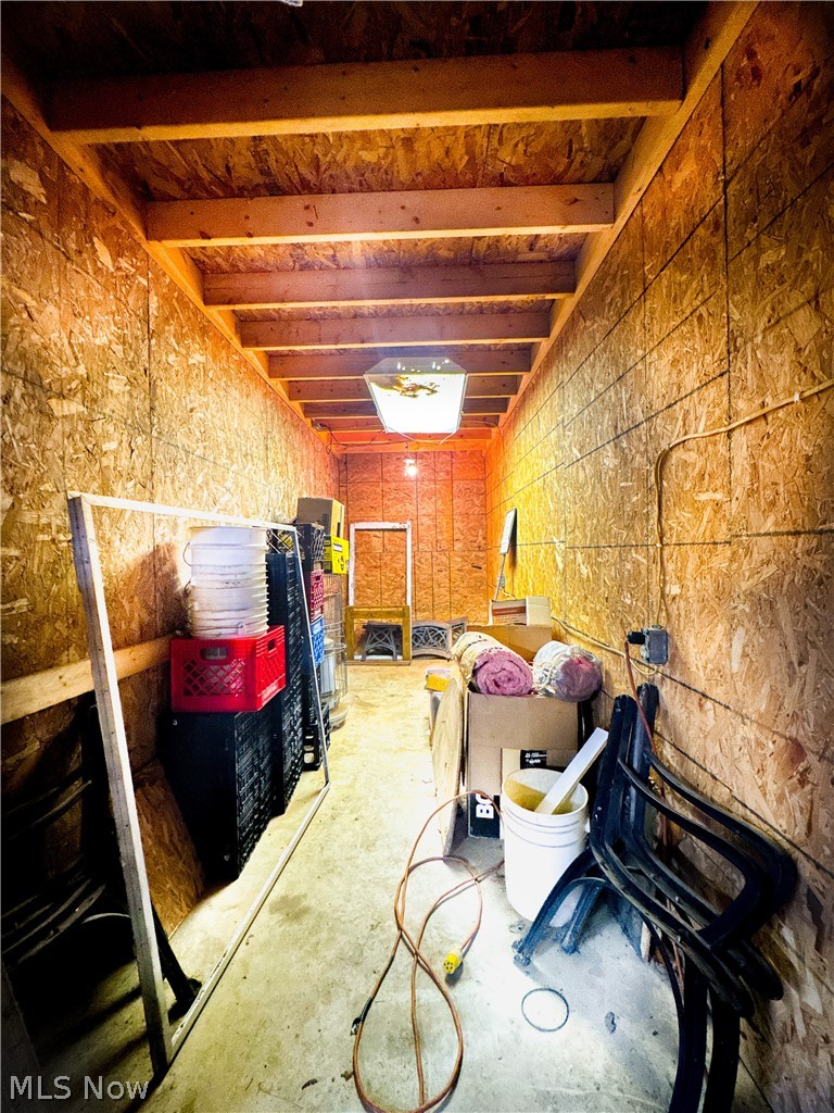 9520 Mcglade School Road Property Photo 14