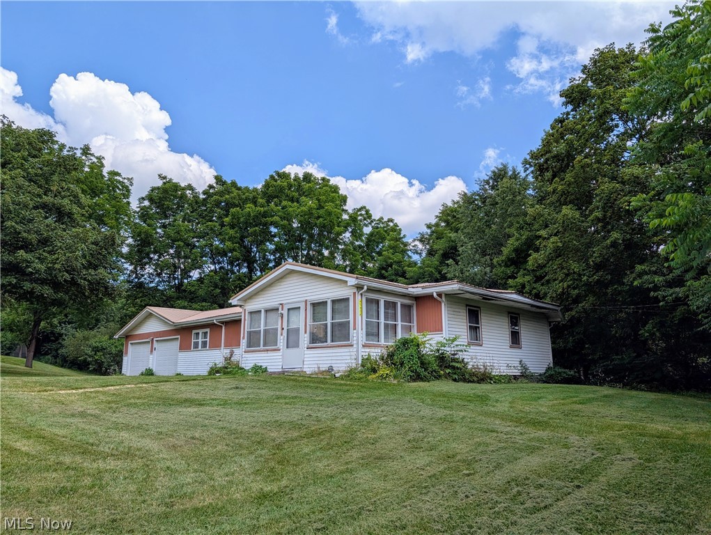 45804 Yeager Drive Property Photo 1