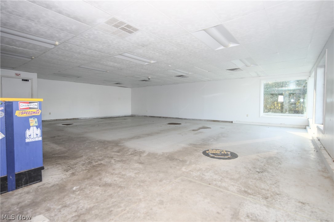 62240 Bailey Road Property Photo 8